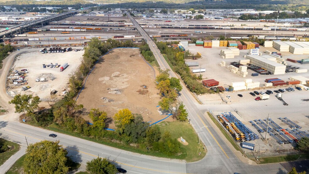 Primary Photo Of 1040 S 42nd St, Kansas City Land For Sale