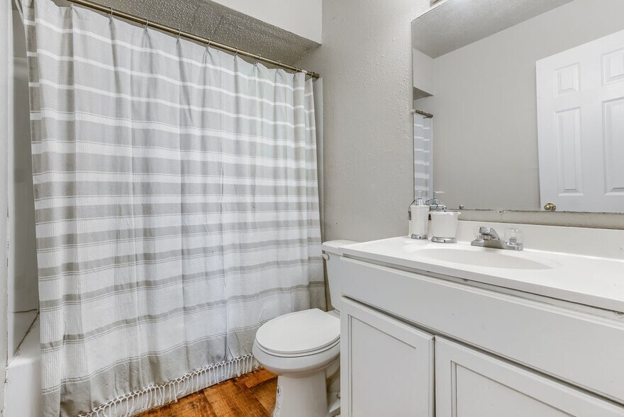 More Photos Of 850 Lindbergh Dr, Jackson Multifamily For Sale