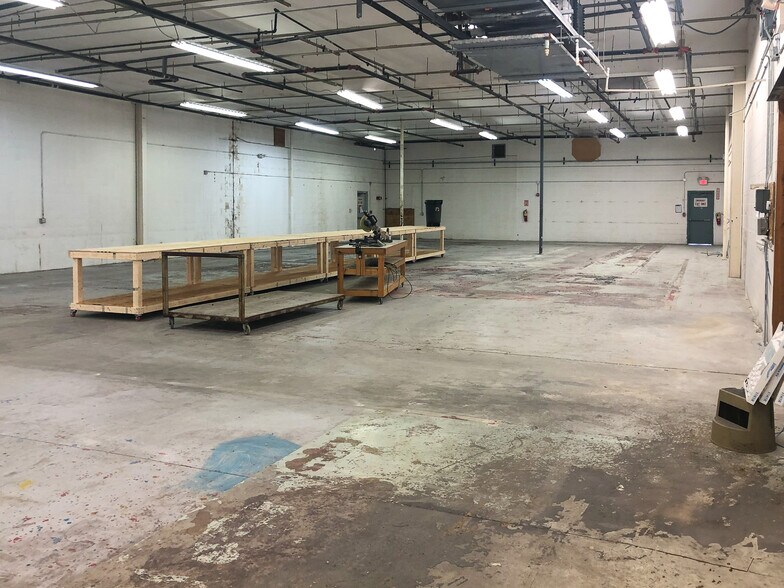 More Photos Of 10045 102nd Ter, Sebastian Light Manufacturing For Sale