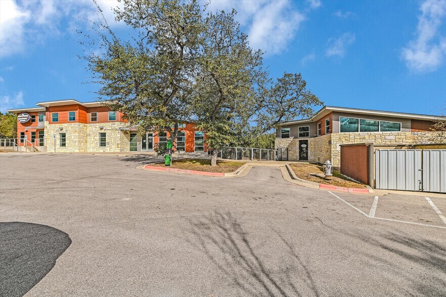 More Photos Of 15314 W State Highway 71, Bee Cave Office For Lease