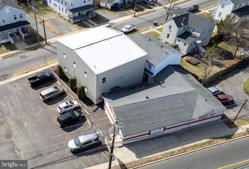 More Photos Of 26 State St, Glassboro Flex For Sale