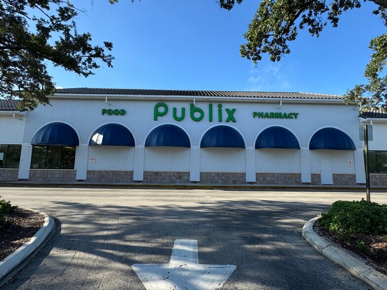 Primary Photo Of 13600-13790 W State Road 84, Davie Unknown For Lease