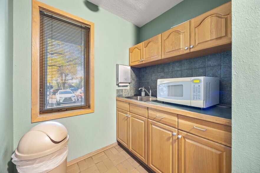 More Photos Of 3405 Penrose Pl, Boulder Office For Lease