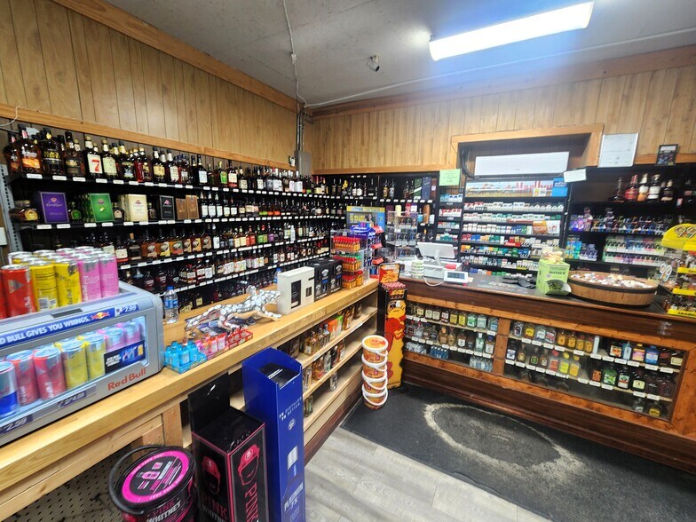 More Photos Of 125 W Mesick Ave, Mesick Convenience Store For Sale