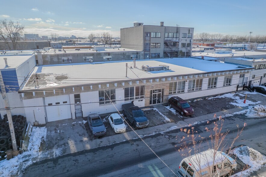 More Photos Of 8540 Av 10e, Montréal Warehouse For Sale