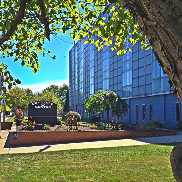 Primary Photo Of 1001-1003 Broad St, Johnstown Medical For Sale