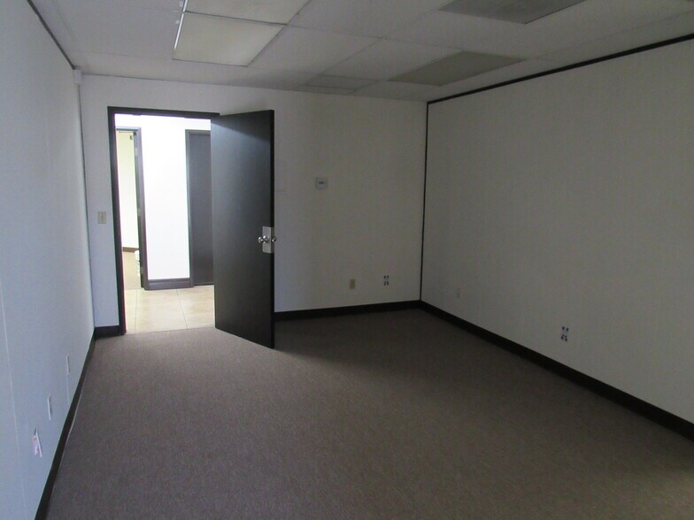 More Photos Of 435 W Orange Show Ln, San Bernardino Medical For Sale