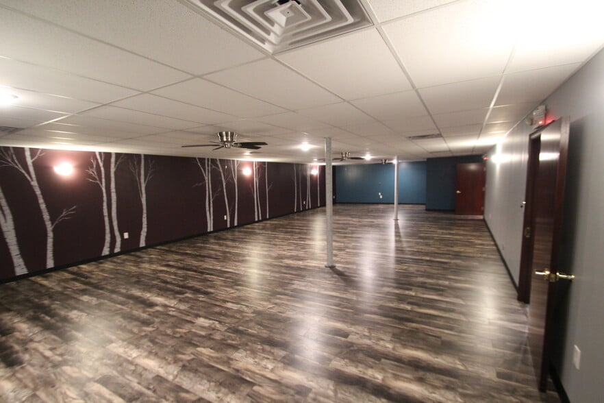 More Photos Of 4087 Medina Rd, Medina Medical For Lease