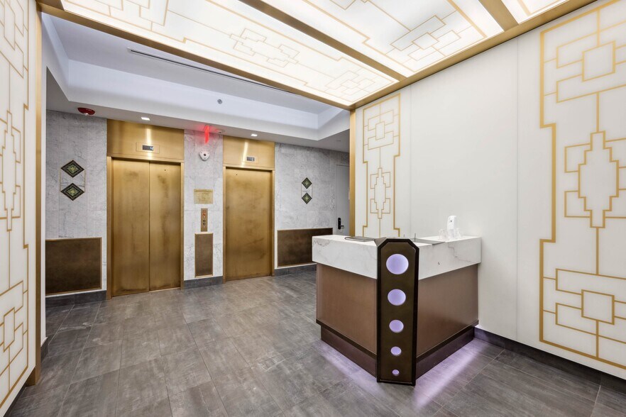 More Photos Of 1674 Broadway, New York Office For Lease