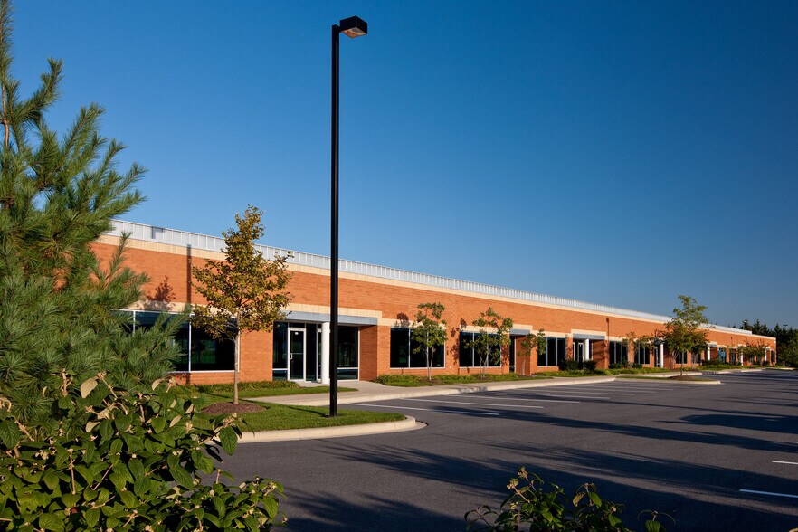 More Photos Of 7265 Windsor Blvd, Baltimore Unknown For Lease