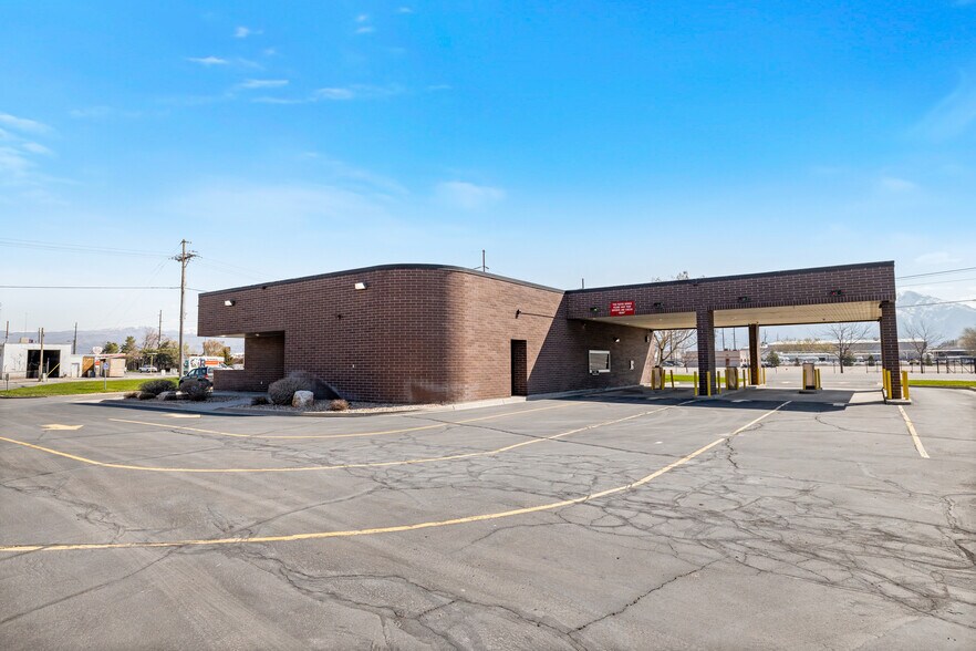 More Photos Of 2714 S 300 W, Salt Lake City Bank For Sale