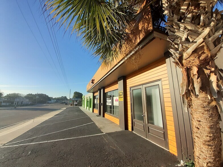 More Photos Of 528 S Missouri Ave, Clearwater Storefront Retail Office For Lease