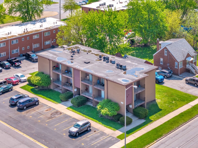 More Photos Of 9201 Kennedy Ave, Highland Apartments For Sale