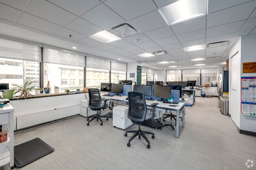 More Photos Of 1101 14th St NW, Washington Office For Lease