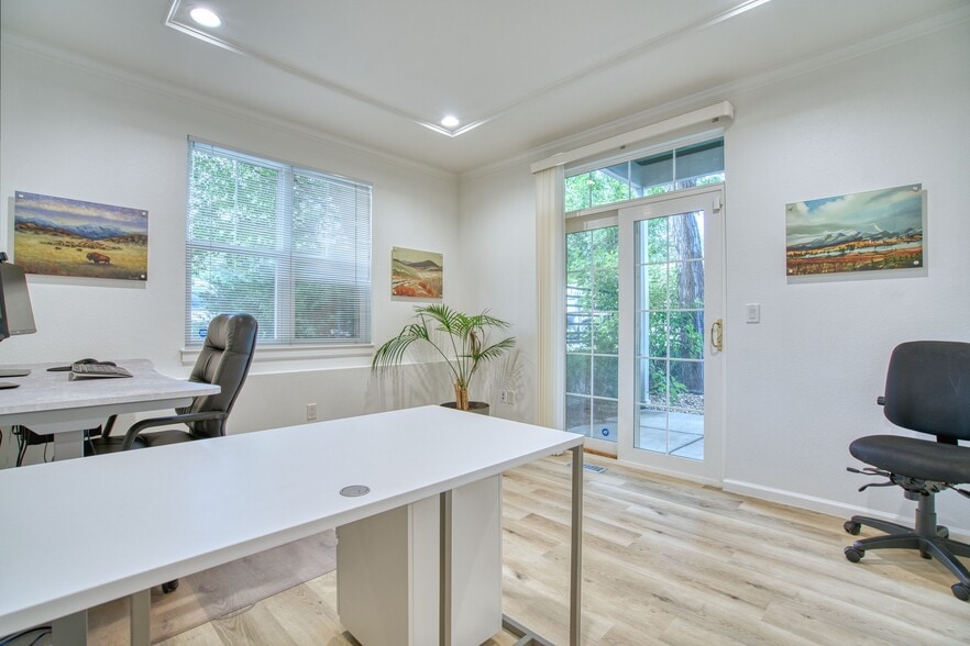 More Photos Of 245 Century Cir, Louisville Office For Sale
