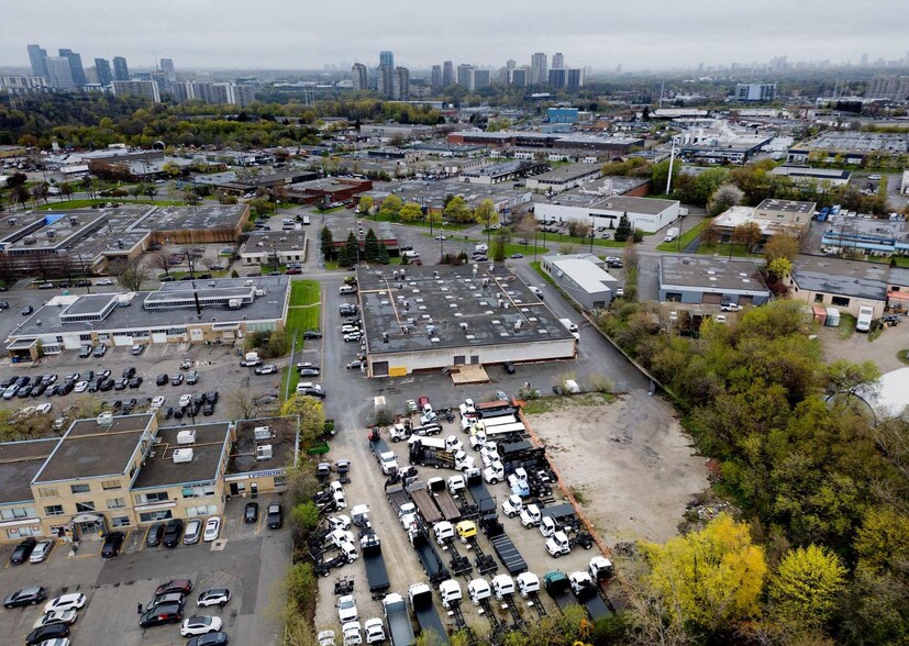 More Photos Of 49 Cranfield Rd, Toronto Land For Lease