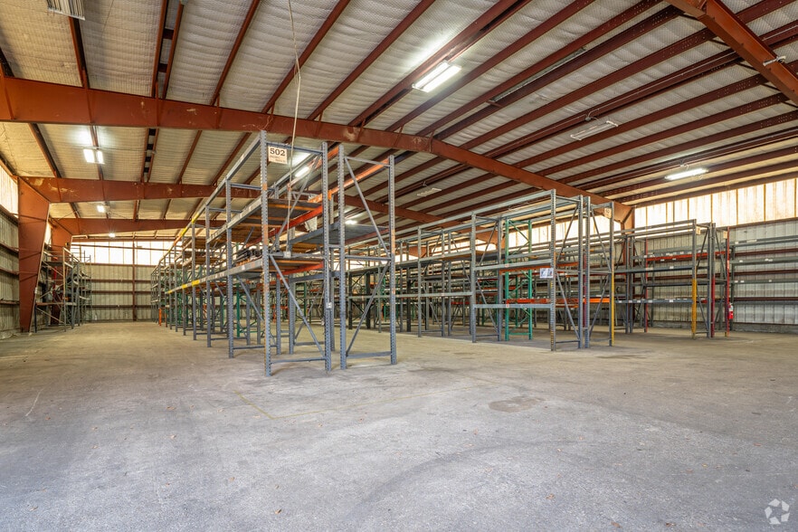 More Photos Of 1305 W Jackson Ave, Pasadena Manufacturing For Sale