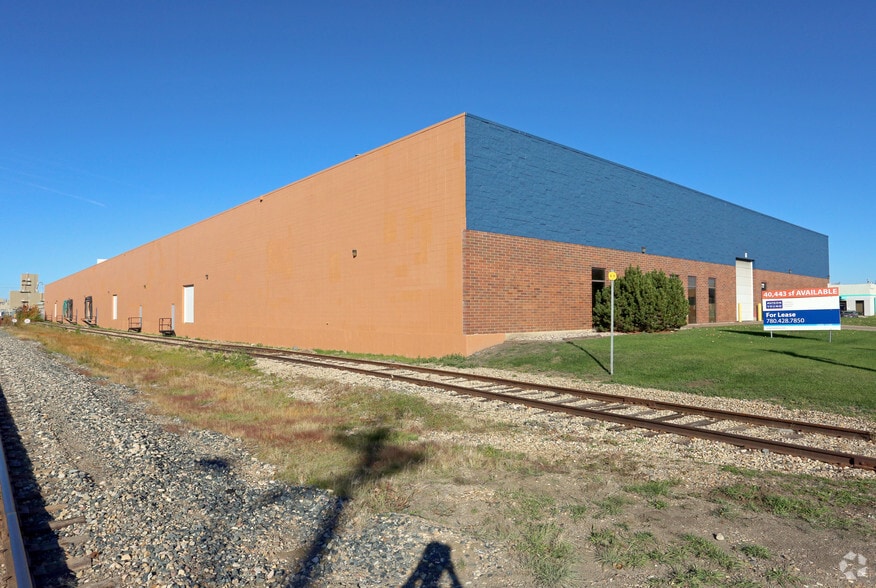 More Photos Of 4718-4744 94 Av NW, Edmonton Distribution For Lease