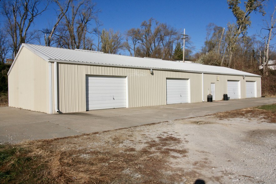 More Photos Of 16550 Us-75, Bellevue Convenience Store For Sale