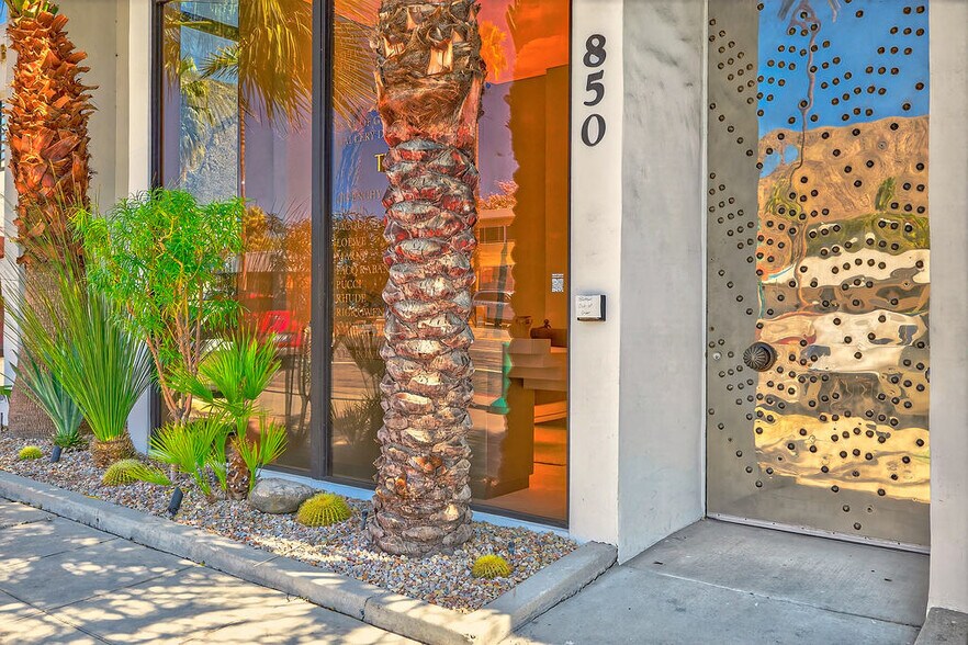 More Photos Of 850 N Palm Canyon Dr, Palm Springs Medical For Lease