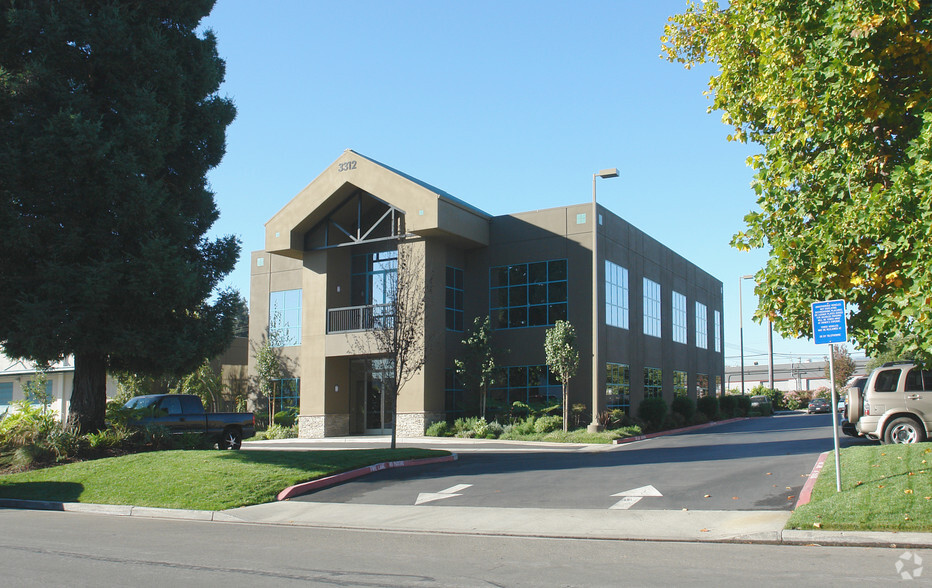 Primary Photo Of 3312 Woodward Ave, Santa Clara Office For Sale