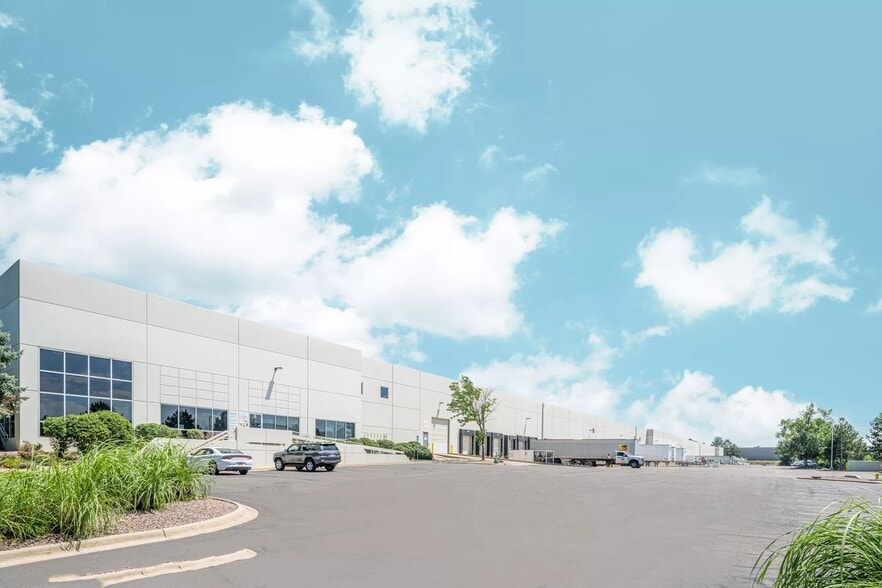 More Photos Of 5301 Peoria St, Denver Distribution For Lease