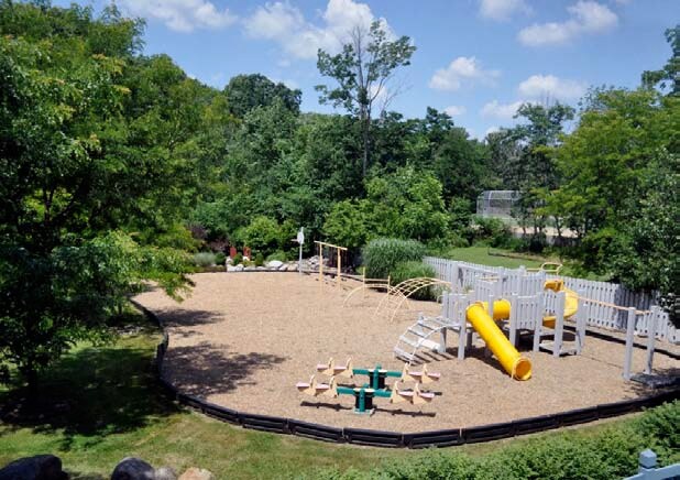 More Photos Of 17892 Chillicothe Rd, Chagrin Falls Office For Sale