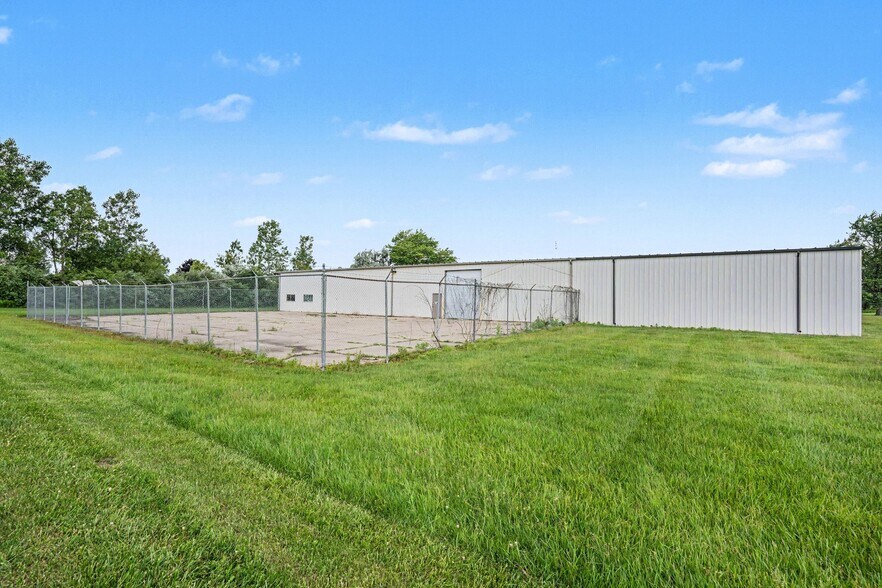 More Photos Of 5846 Venture Way, Mount Pleasant Distribution For Sale
