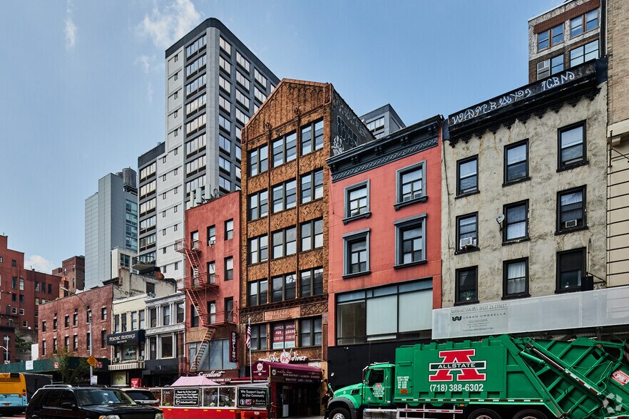 More Photos Of 163 W 23rd St, New York Loft Creative Space For Lease