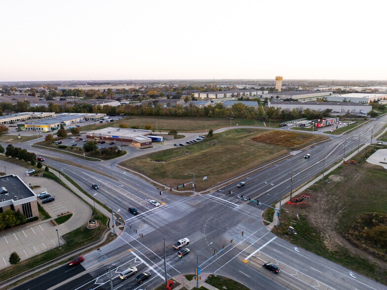 More Photos Of 10900 Meredith Dr, Urbandale Land For Sale
