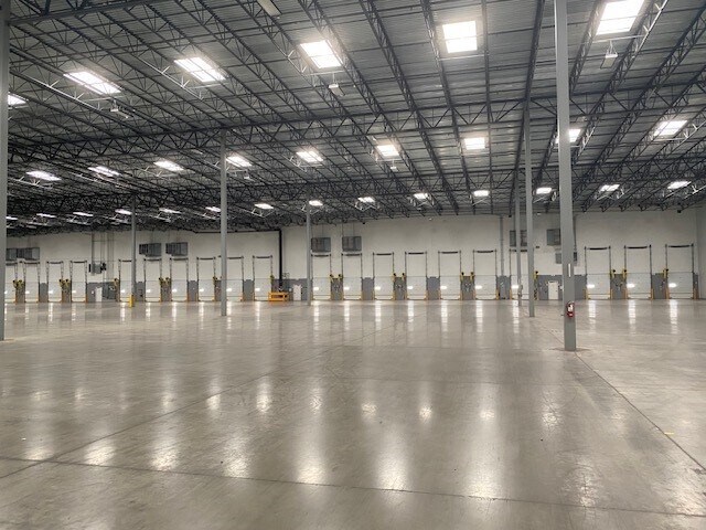 More Photos Of 4647 Logistics Dr, Stockton Distribution For Lease