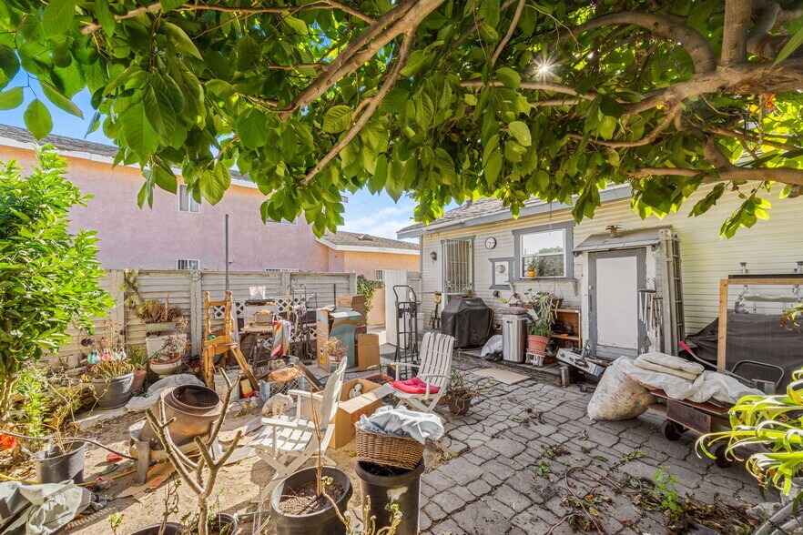 More Photos Of 339-341 E 220th St, Carson Multifamily For Sale