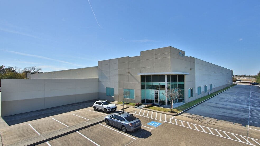 More Photos Of 16330 Central Green Blvd, Houston Unknown For Lease