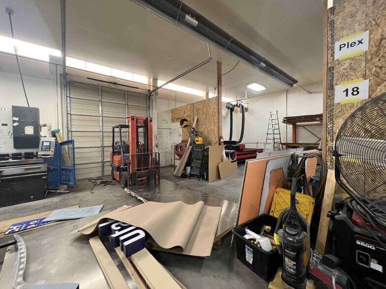 More Photos Of 1339 W 3300 S, Ogden Warehouse For Lease