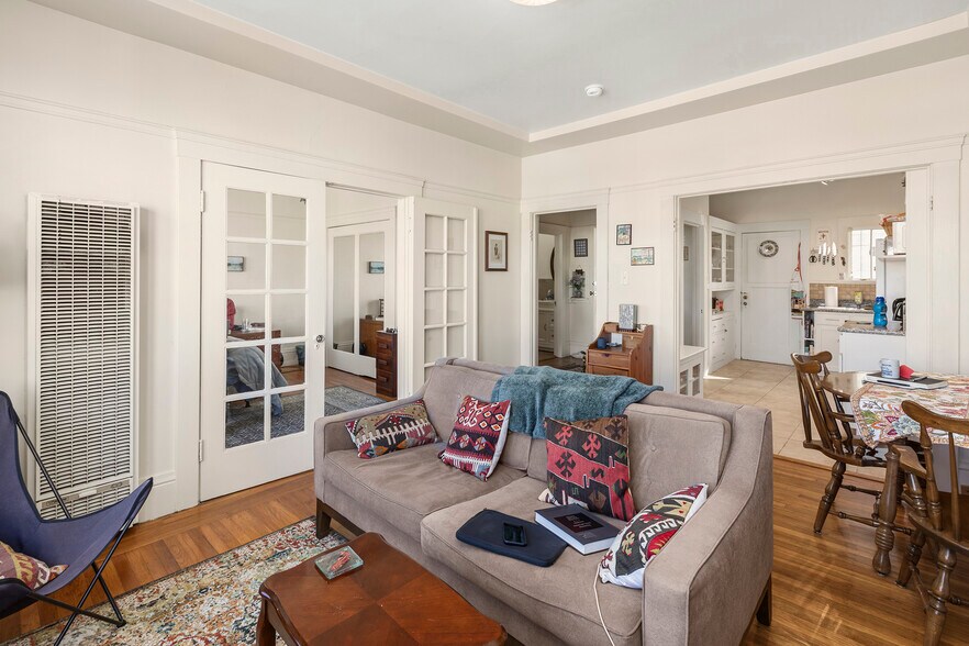 More Photos Of 421 Cornwall St, San Francisco Multifamily For Sale