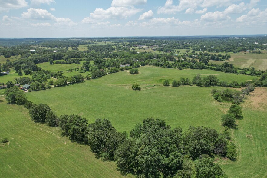More Photos Of TBD Sunshine St, Mountain Grove Land For Sale