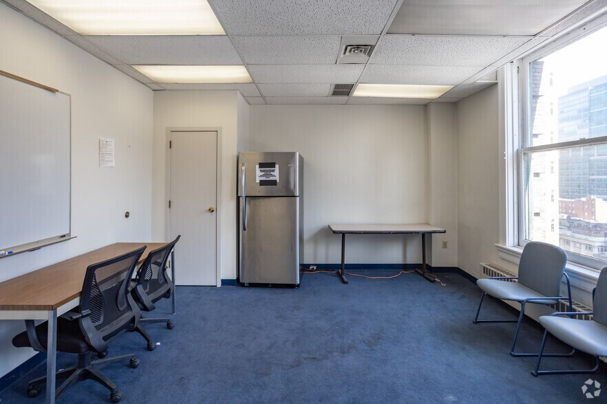 More Photos Of 322 Fourth Ave, Pittsburgh Industrial For Lease