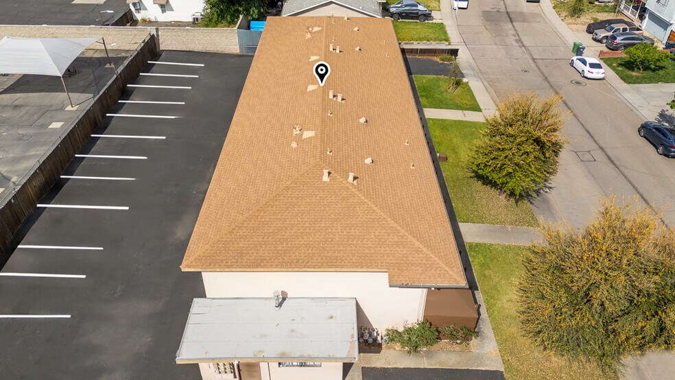 More Photos Of 1510 W 12th St, Tracy Apartments For Sale