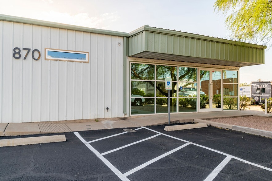 Primary Photo Of 870 S Campbell Ave, Tucson Warehouse For Sale