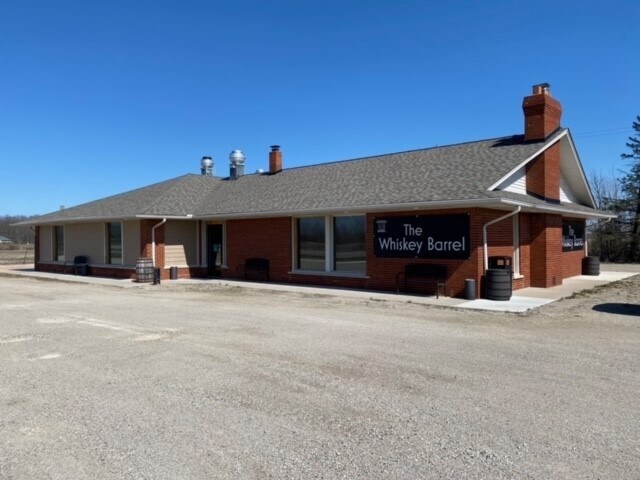 More Photos Of 10980 Dunnigan Rd, Emmett Restaurant For Sale