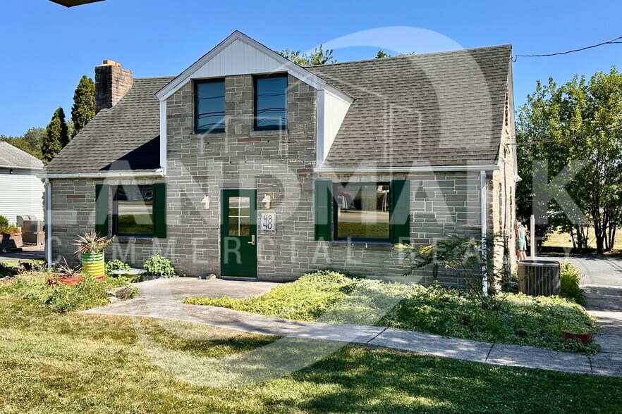 Primary Photo Of 4840 E Trindle Rd, Mechanicsburg Office For Sale