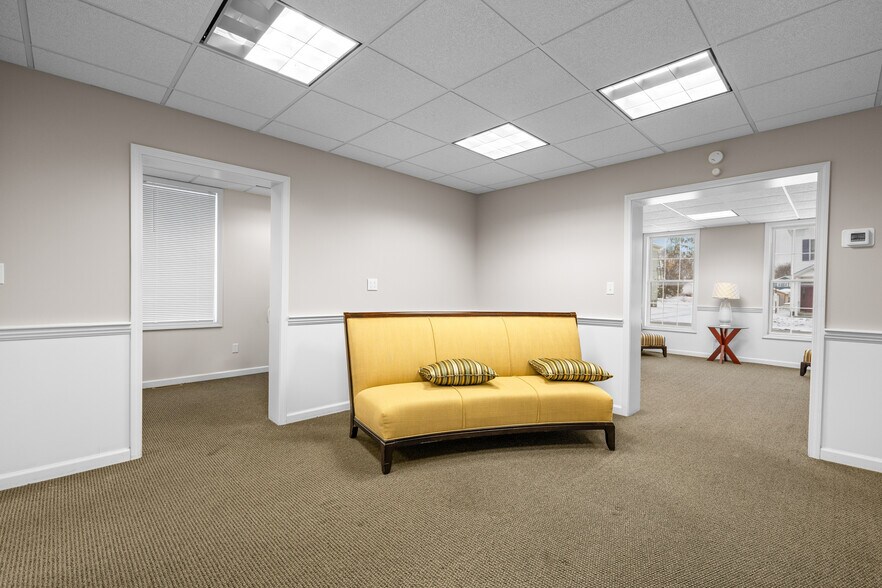 More Photos Of 217 N Washington St, Rome Office For Lease