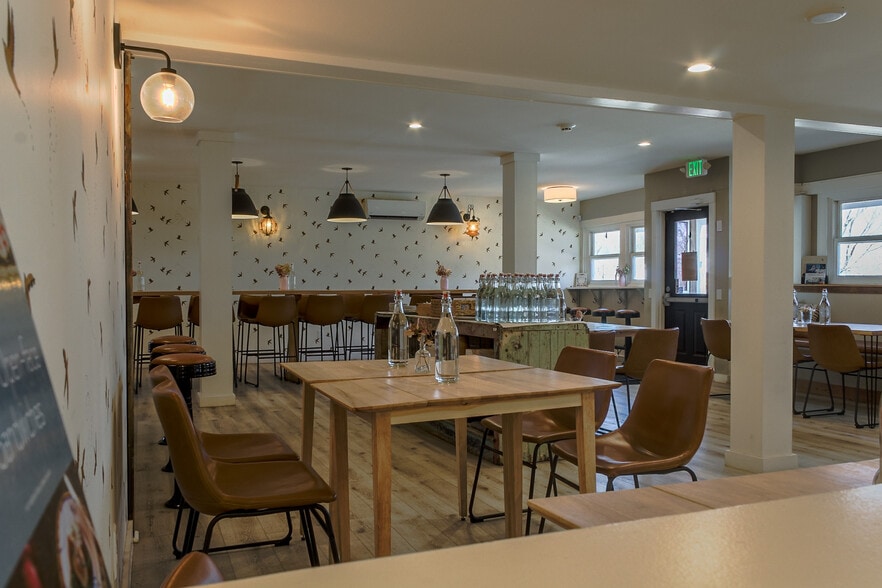 More Photos Of 424 Walnut Hill Rd, North Yarmouth Restaurant For Sale