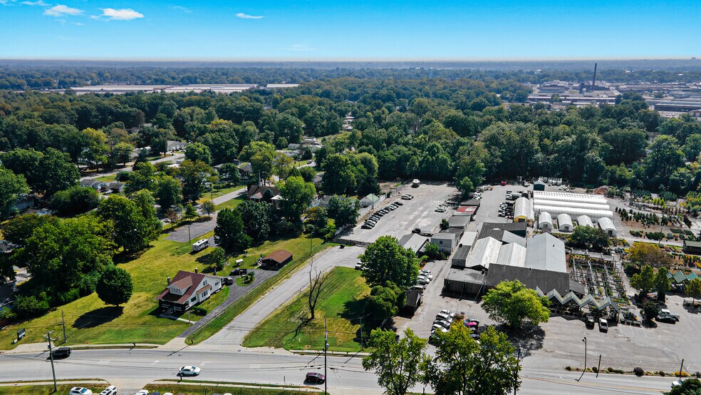 More Photos Of 2112 Hamburg Pike, Jeffersonville Warehouse For Sale