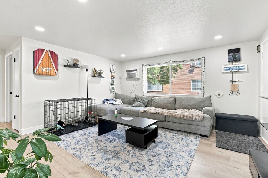 More Photos Of 705 Moore St, Denver Apartments For Sale