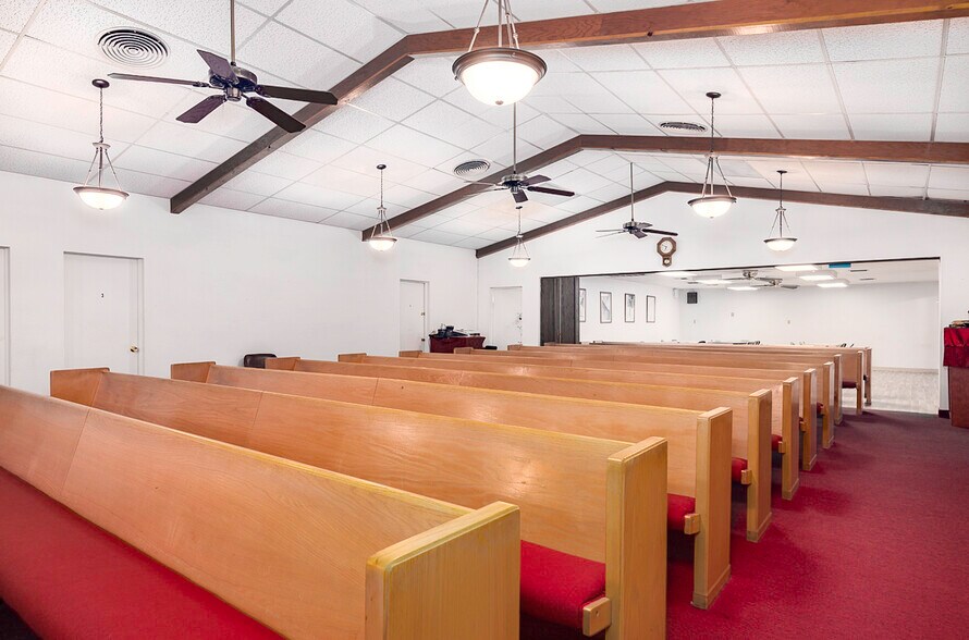 More Photos Of 61 N Hibbert, Mesa Freestanding For Sale