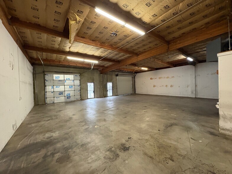 More Photos Of 16 Pamaron Way, Novato Flex For Lease