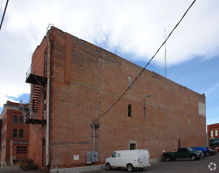 More Photos Of 330 S Union Ave, Pueblo Storefront Retail Office For Lease