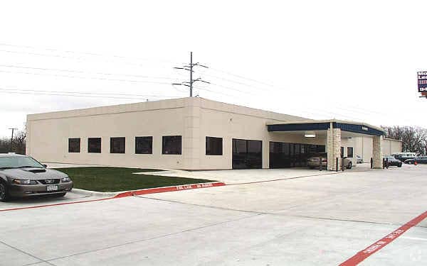 Primary Photo Of 3909 S Interstate 35 E, Denton Warehouse For Sale