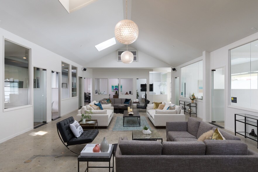 More Photos Of 4200 Broadway, Oakland Office For Sale